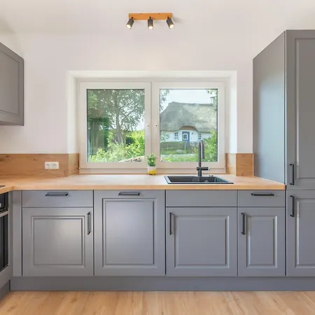 Huus Schopp * Kating